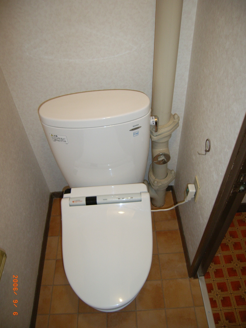 �H����@��