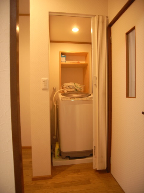 És@gl@@ˌ
