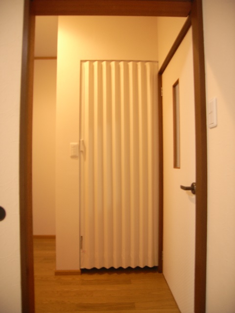 És@gl@@ˌ